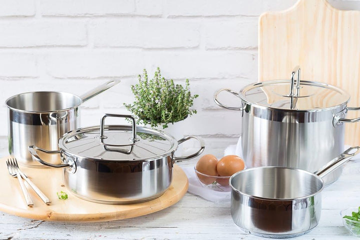 Casa Viva Bra Profesional Stieltopf aus Edelstahl 18/10 mit Deckel, 30 cm.Für alle Herdarten geeigne