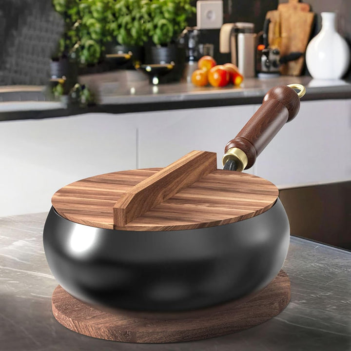 Eisentöpfe zum Kochen, multifunktionaler Wok mit flachem Boden, Holzgriff, 24 cm Durchmesser, Eisen-
