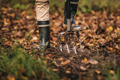 Fiskars Spatengabel für harte, steinige Böden, Mit 4 Zinken, Länge: 122 cm, Hochwertiger Borstahl, G