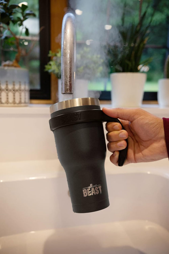 Beast Thermobecher 900 ml - Matt-schwarz I Mehrweg Thermo Kaffeebecher To Go mit 2 Strohhalmen & Rei
