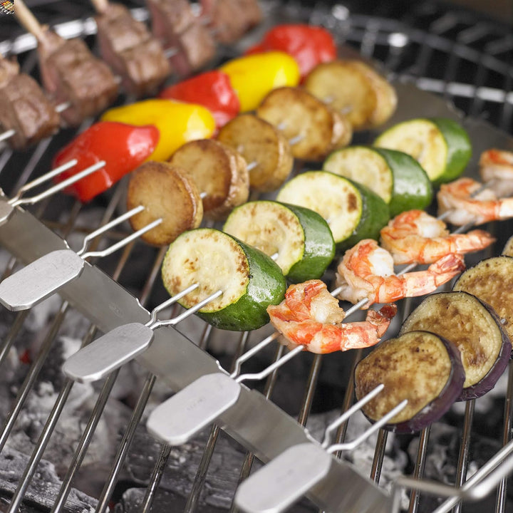 RÖSLE Halter mit Grillspiessen, Aufsatz zur Zubereitung von Schaschlik und Gemüse auf Gas- und Kohle
