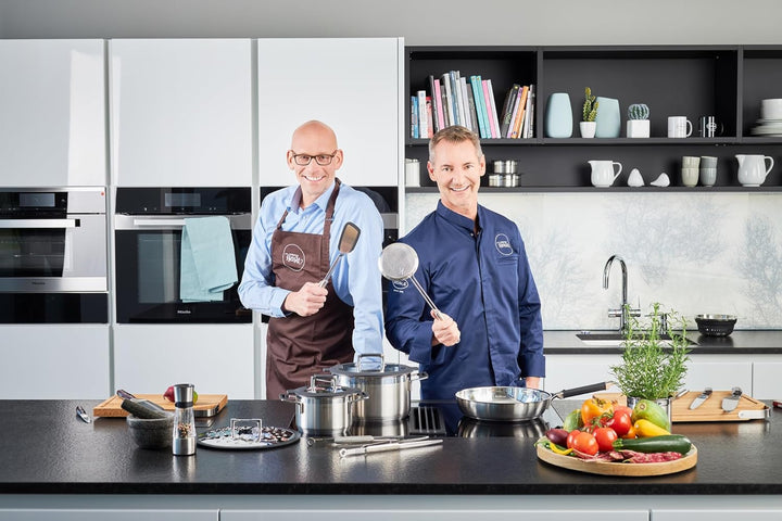 RÖSLE ELEGANCE Bräter oval, Hochwertiger Bräter mit Glasdeckel, Edelstahl 18/10, silberfarben, backo