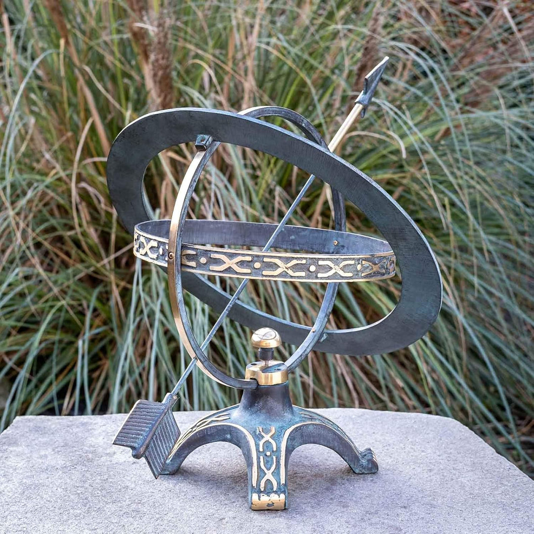 IDYL Outdoor Zeitmesser aus Bronze Sonnenuhr - hochwertig und auffällig | Nr. 0184 | Masse: 42 x 40