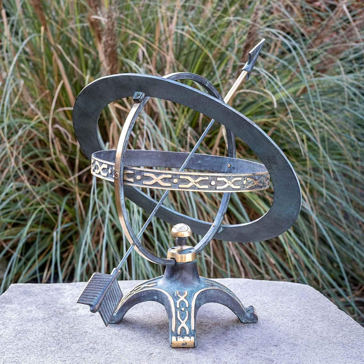 IDYL Outdoor Zeitmesser aus Bronze Sonnenuhr - hochwertig und auffällig | Nr. 0184 | Masse: 42 x 40
