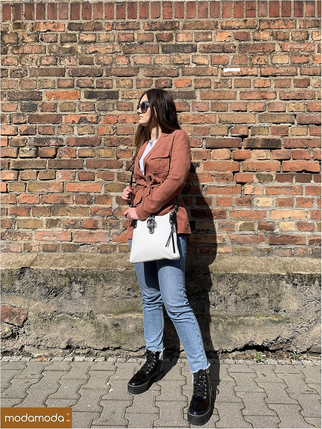 modamoda de -T04 - ital Umhängetasche Schultertasche aus Leder Dark Chocolate, Dark Chocolate