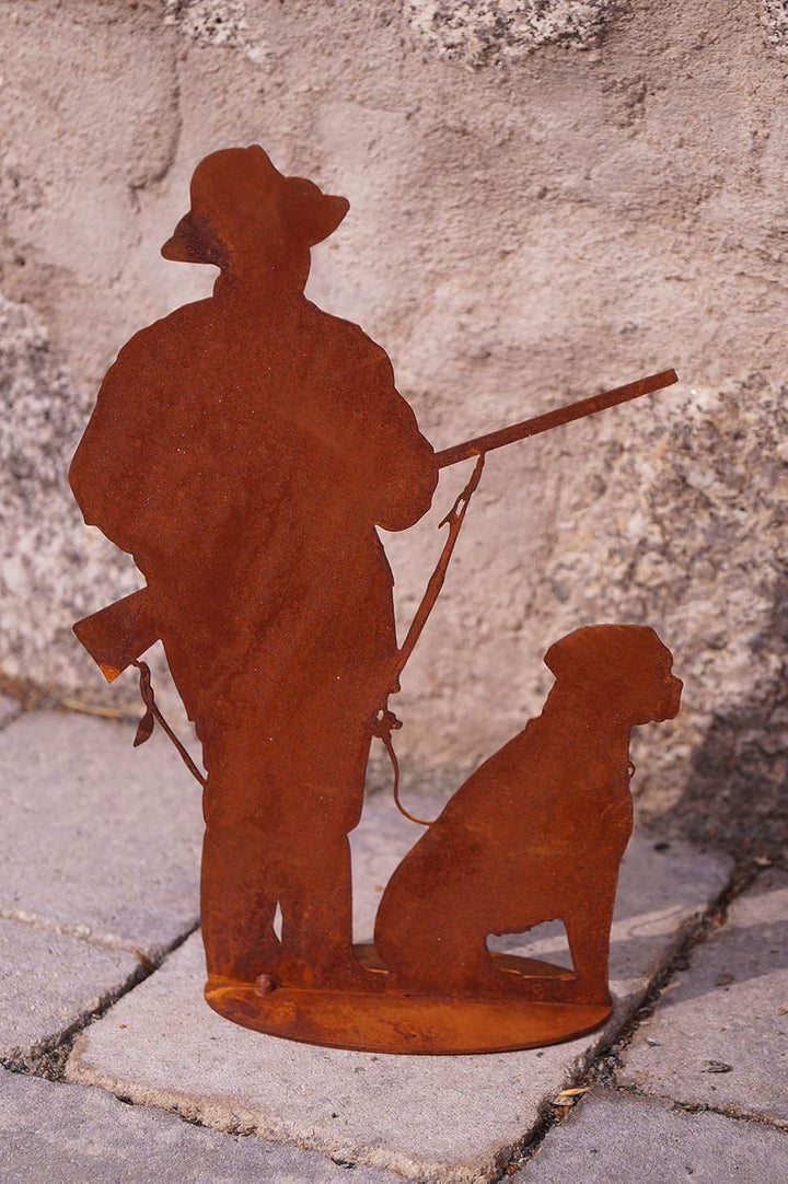 Edelrost Jäger Gustl mit Jagdhund Josef auf Bodenplatte 26 x 18 cm