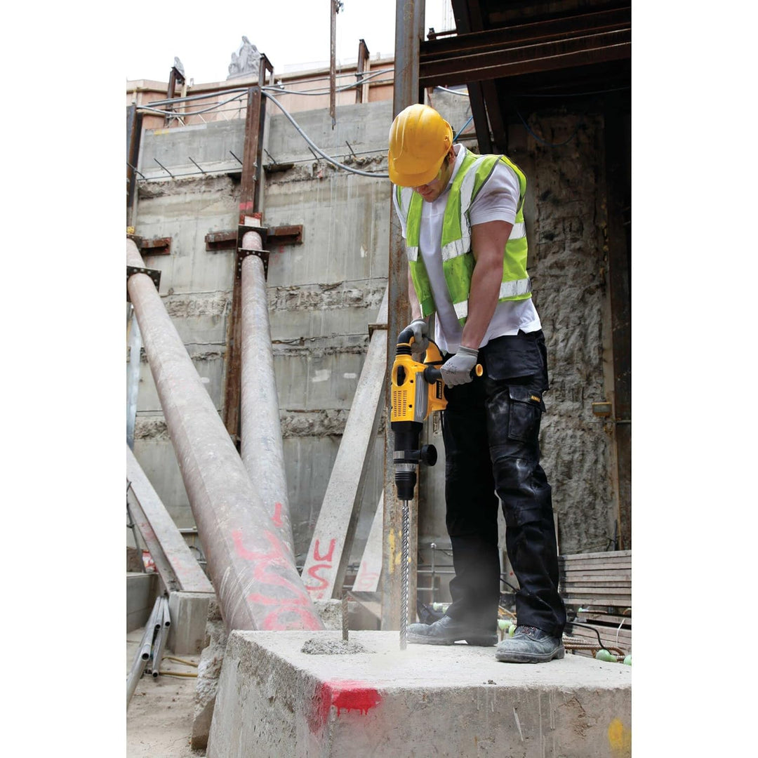 DeWalt Extreme SDS-max Ha mmerbohrer (ø 28 mm, Gesamtlänge 670 mm, Arbeitslänge 550 mm, Anzahl der S