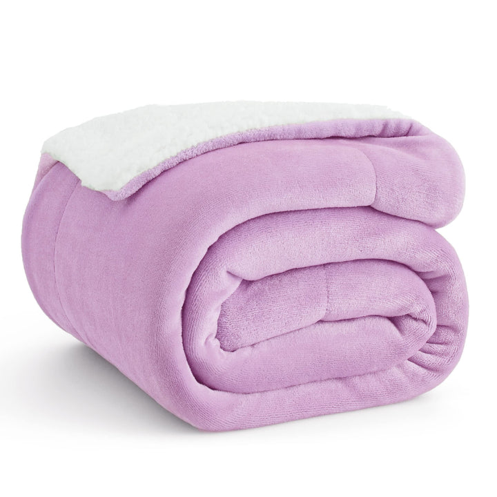 BEDSURE Decke Sofa Kuscheldecke Flauschig Lila - Warm Sherpa Sofaüberwurf Decke, Dicke Sofadecke Cou