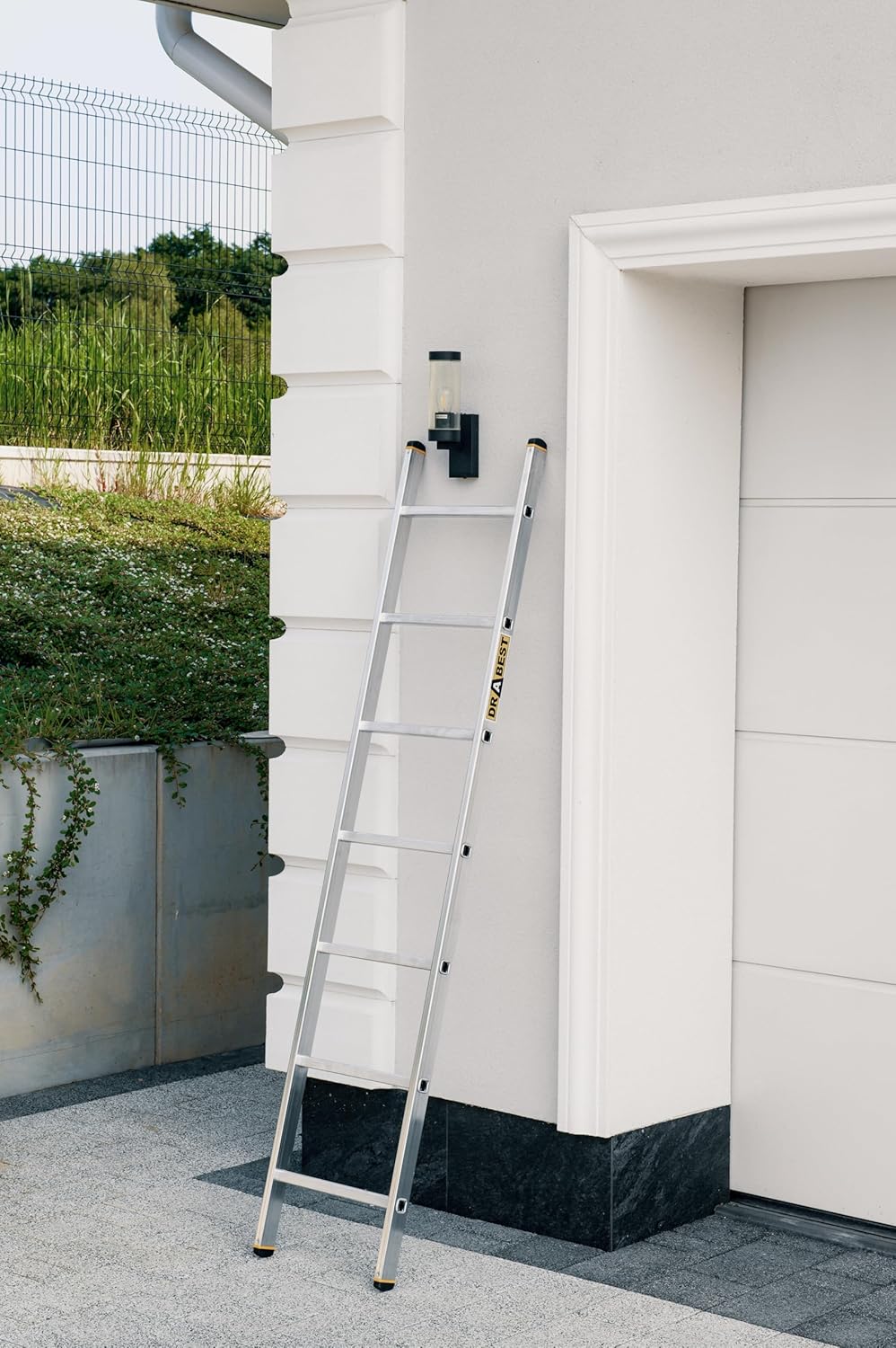 DRABEST PRO Serie Anlegeleiter Aluminium-Stufenleiter - 7 Stufen - mit Leiterhaken - Tragfähigkeit 1