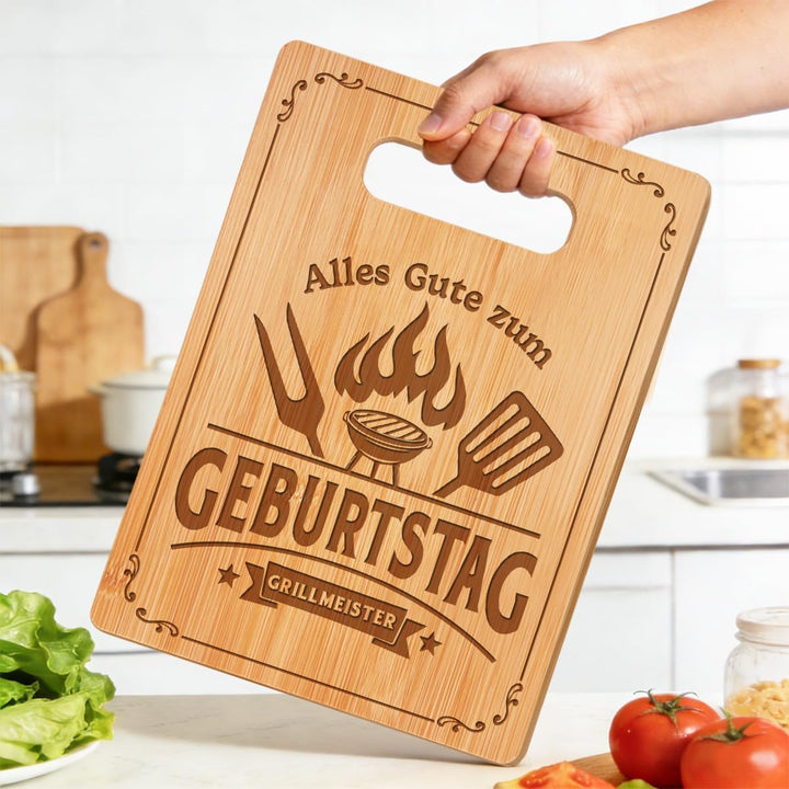 Geburtstagsgeschenk für Männer, Schneidebrett mit Gravur - Alles Gute zum GEBURTSTAG GRILLMEISTER, M
