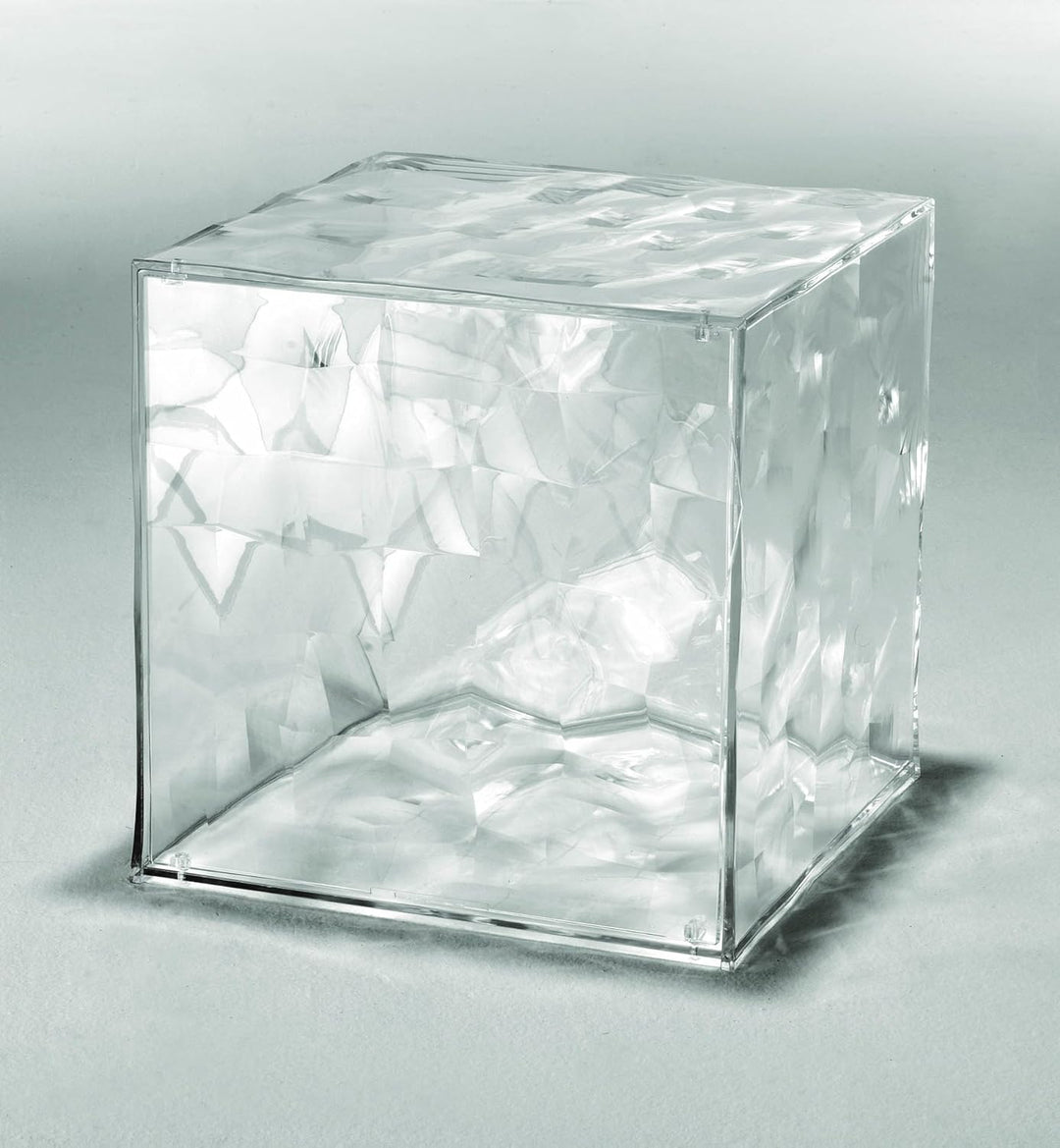 Kartell Optic, Crystal, 40 x 40 x 40 cm Con antina Cristallo, Con antina Cristallo