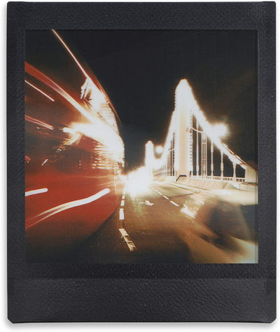 instax SQUARE SQ1 Sofortbildkamera, Chalk Weiss & SQUARE Film, Black Frame (1x 10 Aufnahmen) Chalk W