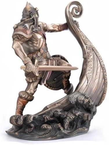 Veronese Design Nordischer Wikinger-Krieger stehend auf langem Schiffskugel mit antikem Bronze-Finis