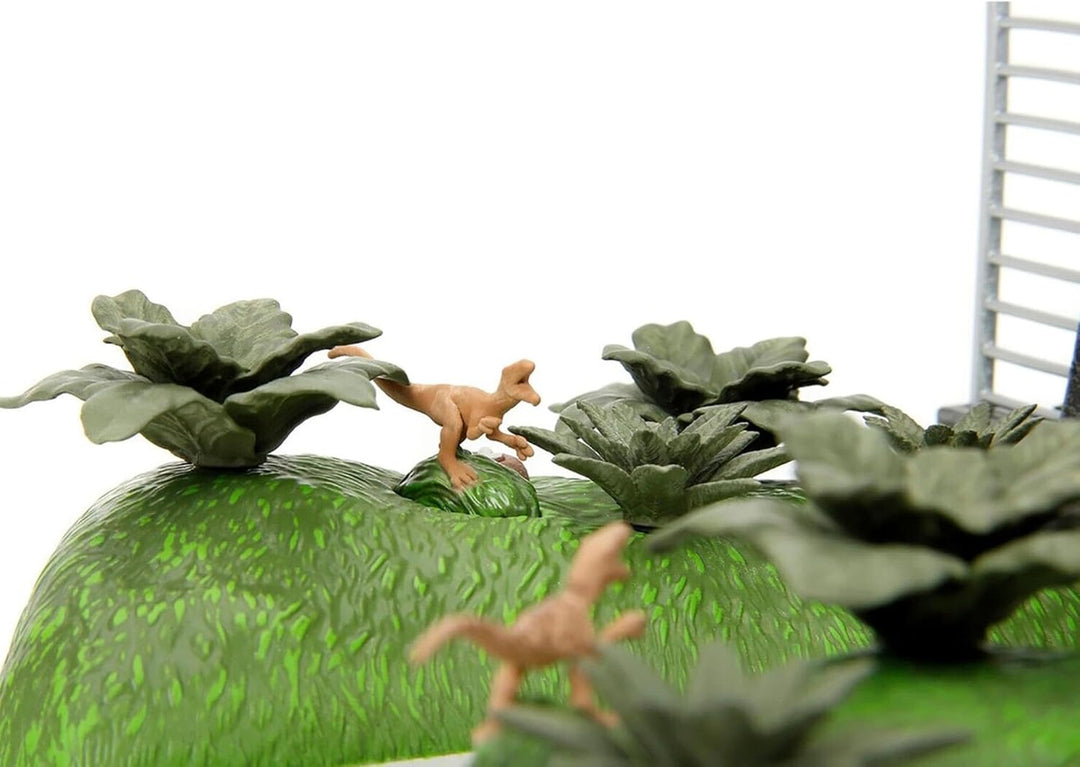 Nano Scene Jurassic Park 30th Anniversary Jurassic Gate Diorama w/ Two 4.2 cm Die-Cast Cars, Toys fo