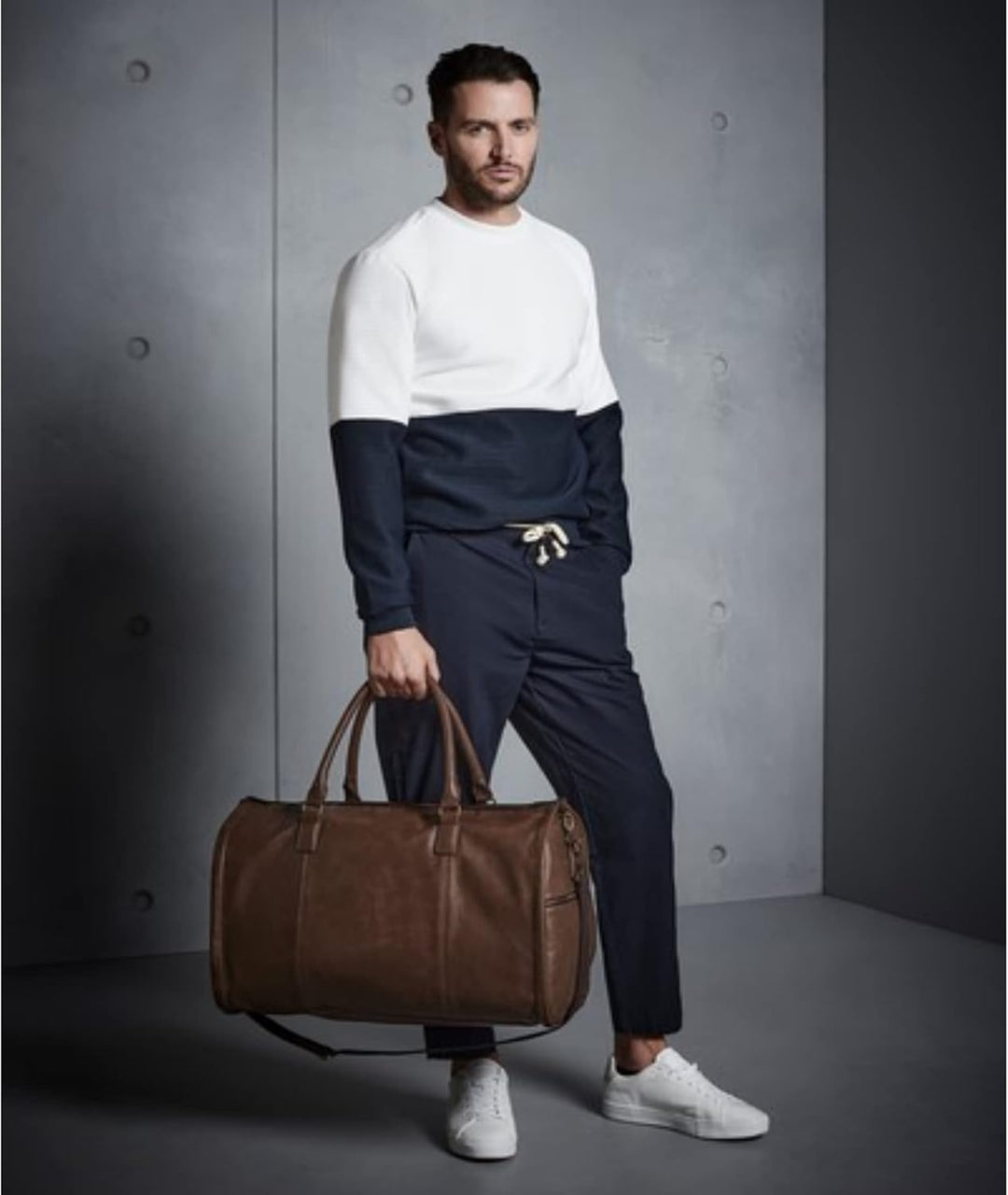 noTrash2003 Weekender Reisetasche robustes PU Kunstleder verwandelbar in Kleidersack mit Schuhfach U