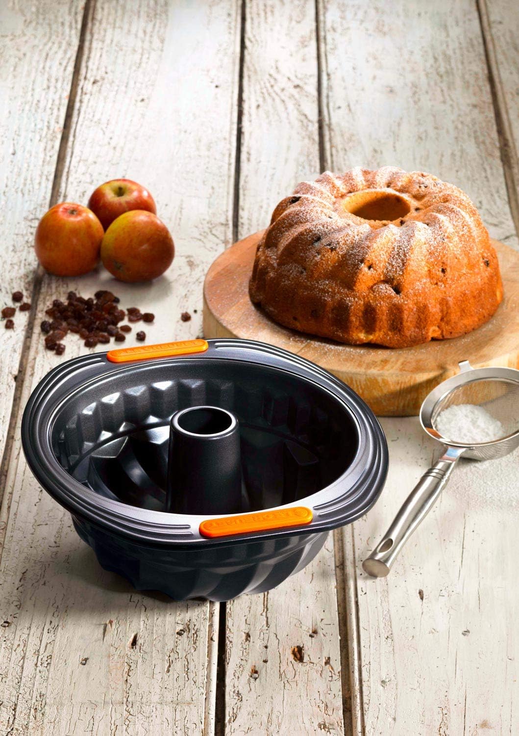 Le Creuset Antihaft Gugelhupfform, Ø 22 cm, Sauerteigbeständig, Aus Karbonstahl gefertigt, Anthrazit