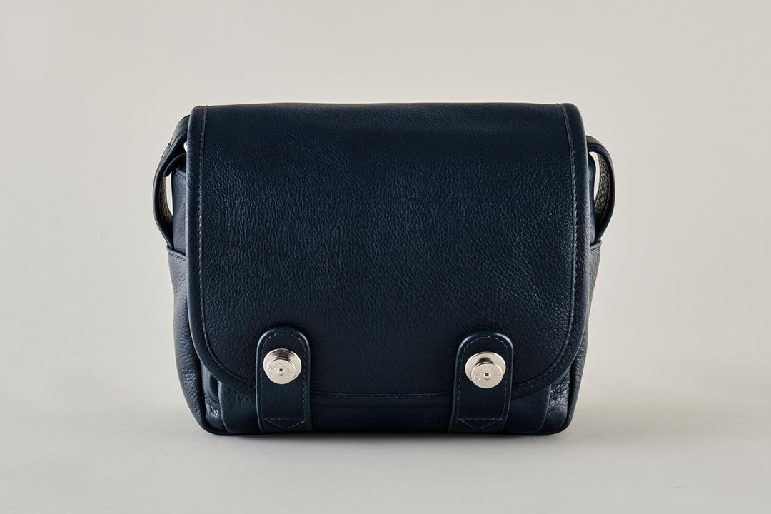 The Q Bag Casual (Phil) - Leica Q3 Tasche (enzian), Enzian