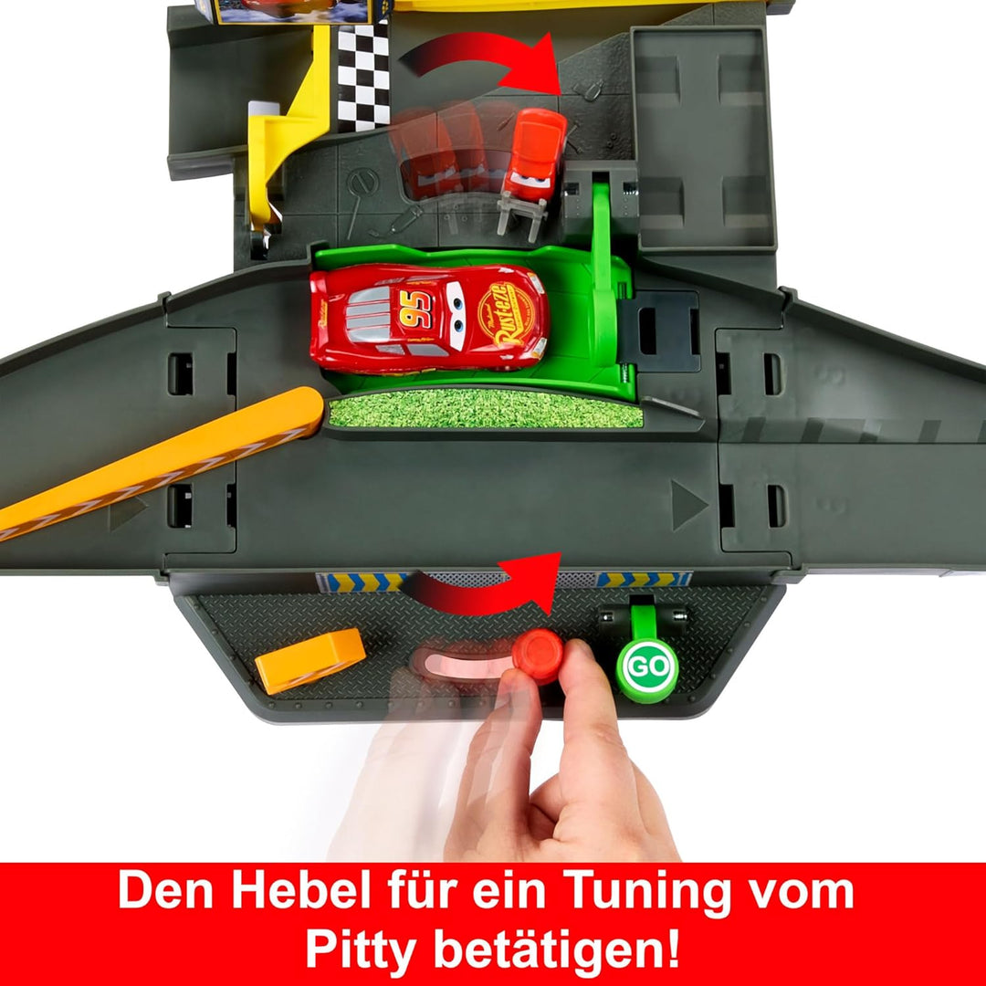 DISNEY Pixar Cars Piston Cup Action - Interaktives Rennstrecken Spielset, Beschleuniger, Boxengassen