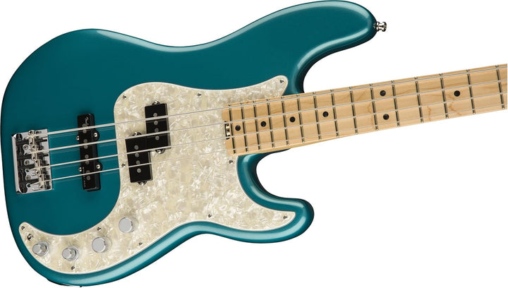 Fender Plaque Precision Bass 13 trous aged white moto
