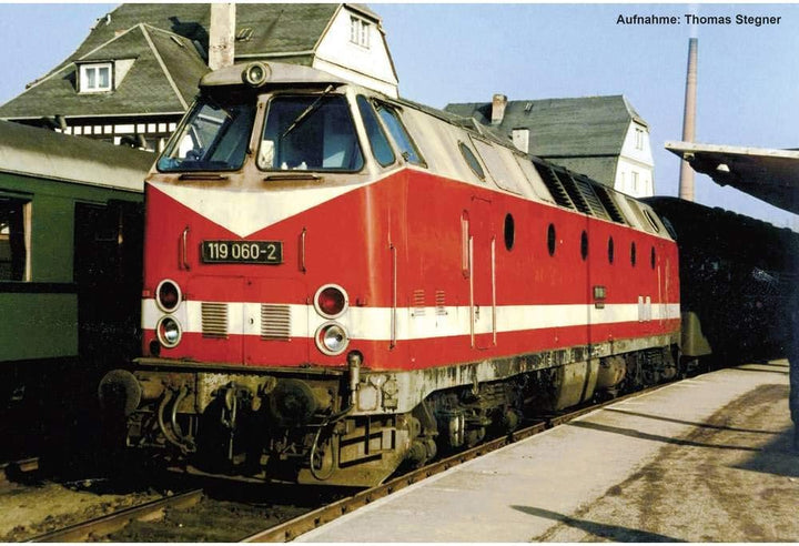Piko 59930 H0 Diesellok BR 119 6achsig DR IV