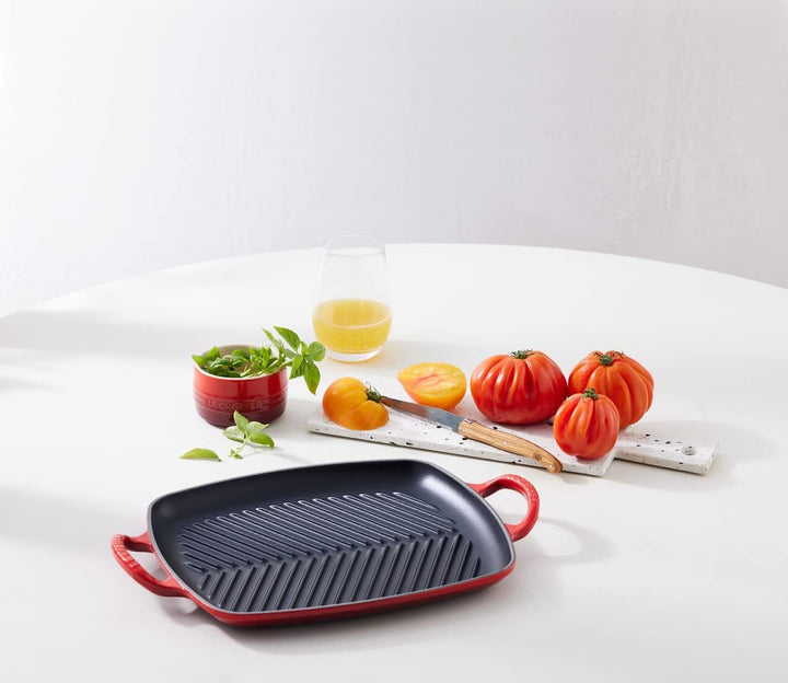 Le Creuset Signature Flache rechteckige Grillplatte aus Gusseisen mit Hilfsgriff, für alle Herdarten