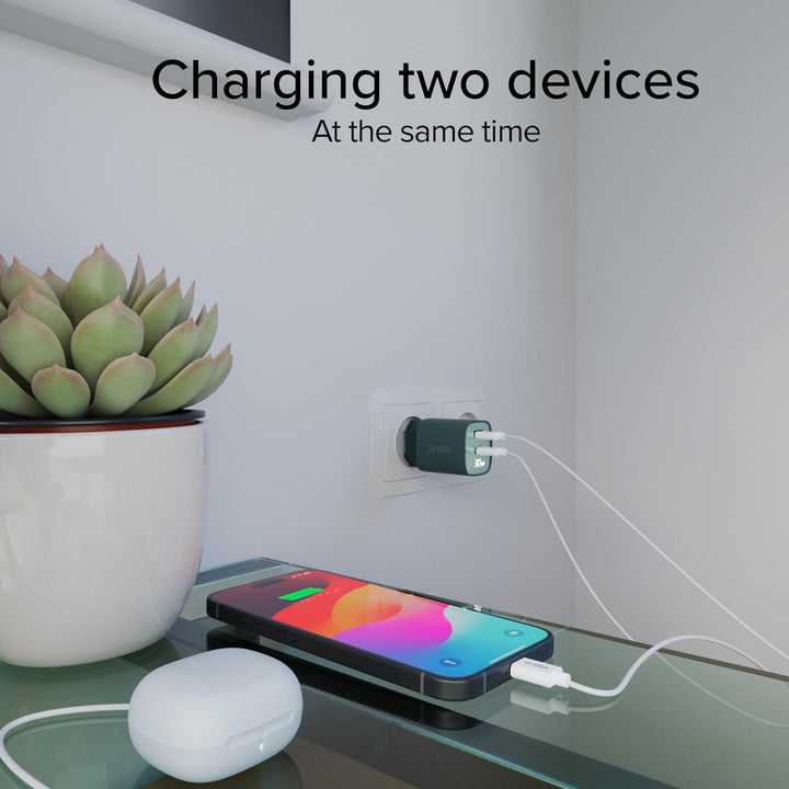 SBS Mehrport-Ladegerät 30W mit LCD, 1 USB-C-Anschluss und 1 USB-A-Anschluss, EU-Stecker, Power Deliv