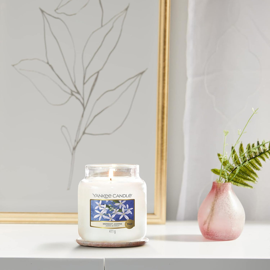 Yankee Candle Duftkerze im Glas (mittelgross) | Midnight Jasmine | Brenndauer bis zu 75 Stunden Midn