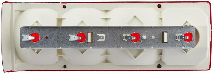 HELLA - Heckleuchte - Glühlampe - 12V - Einbau/geschraubt - Lichtscheibenfarbe: rot - Stecker: Flach