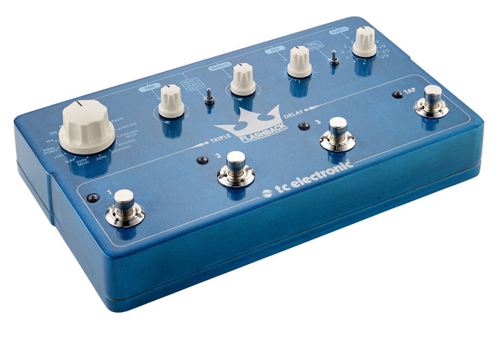 TC Electronic FLASHBACK TRIPLE DELAY Intuitives Drei-Engine-Delay-Pedal mit flexiblem Routing, Subdi