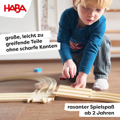 HABA Cars Ergänzungsset – 8 Schienen aus recyceltem Holz und Kunststoff – Extragrosse, einfach zu ve