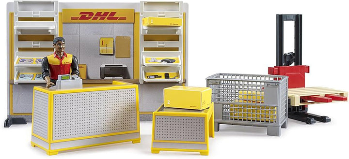 bruder 62251 - Bworld DHL Paketshop inklusive DHL-Mitarbeiter - 1:16 Spielzeug, Zubehör, Post Filial
