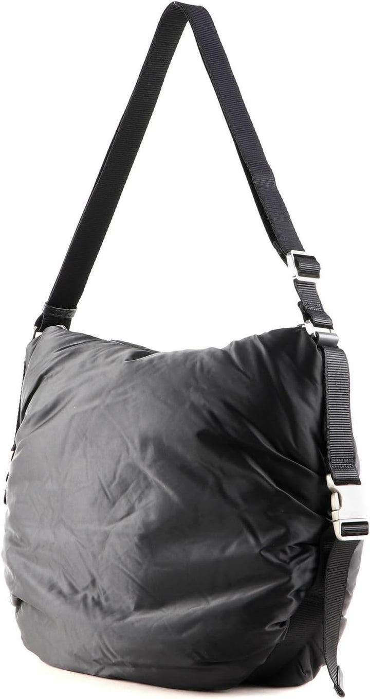 Mandarina Duck Damen Chelsea Schultertasche Schwarz, Schwarz