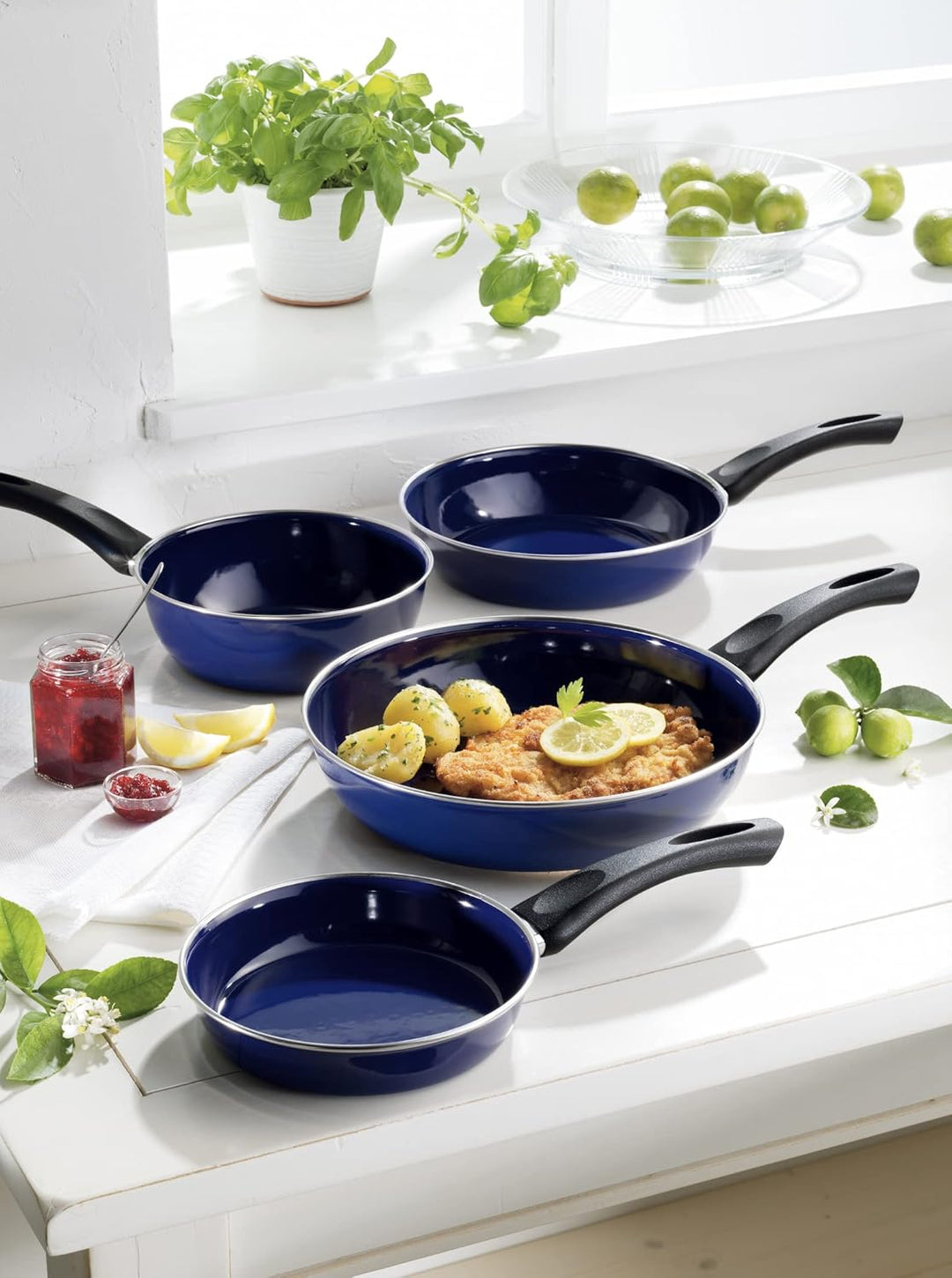 Riess, 0057-012, Oma´s Emaillepfanne Ø 28cm, Classic, KOBALTBLAU, Blau, Volumen (empf.): 2,5 Liter,
