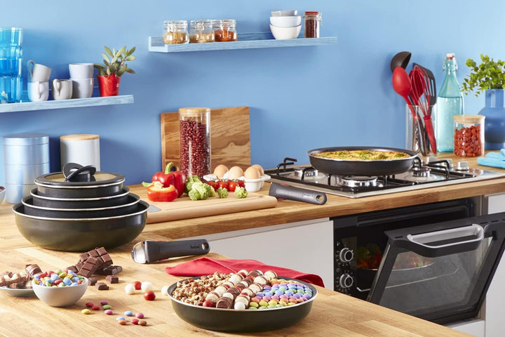 Tefal Ingenio Easy ON Töpfe &amp; Pfannen-Set, 10-teilig, stapelbar, abnehmbarer Griff, platzsparend, an