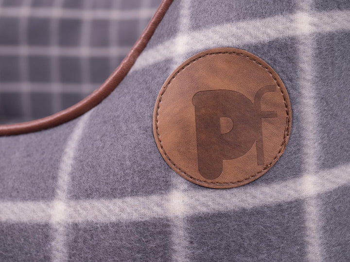 Petface Graues Körbchen aus Fleece mit Karos, rechteckig, M Graues M, Graues M