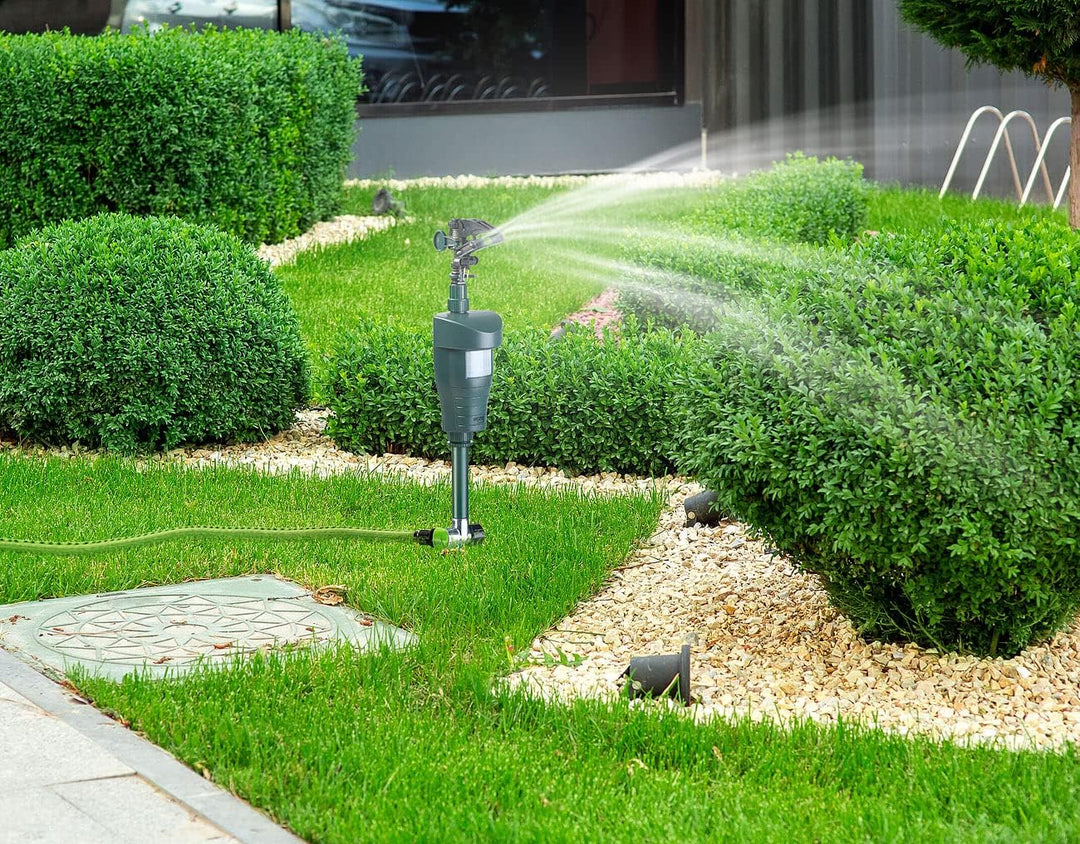 Royal Gardineer Katzenvertreiber Wasser: Wasserstrahl-Tierschreck mit PIR-Sensor, Batterie & Solar (