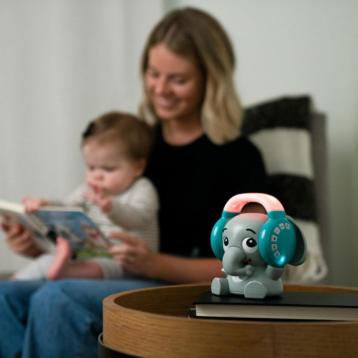 Baby Einstein Earl der Elefant Bluetooth Sound Machine, Musikanlage + Nachtlicht, Baby bis Kleinkind