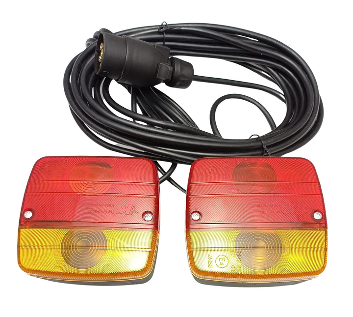 2 x Rückleuchten Rücklicht Heckleuchten links rechts Anhänger PKW LKW 12v 24v E4