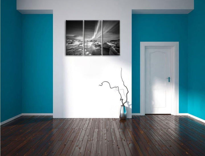 Pixxprint gewaltiges Polarlicht Kunst B&W / 3-Teilig/Gesamtmass 120cm Leinwandbild bespannt auf Holz