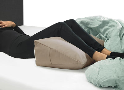 XDREAM Bettsitzkissen, Keilkissen für Bett und Sofa Hellbraun | Stabiles Rückenkissen und Lendenkiss