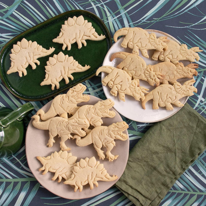 3er Set Naturgetreue Dinosaurier Ausstechformen (Formen: Tyrannosaurus Rex, Stegosaurus und Tricerat