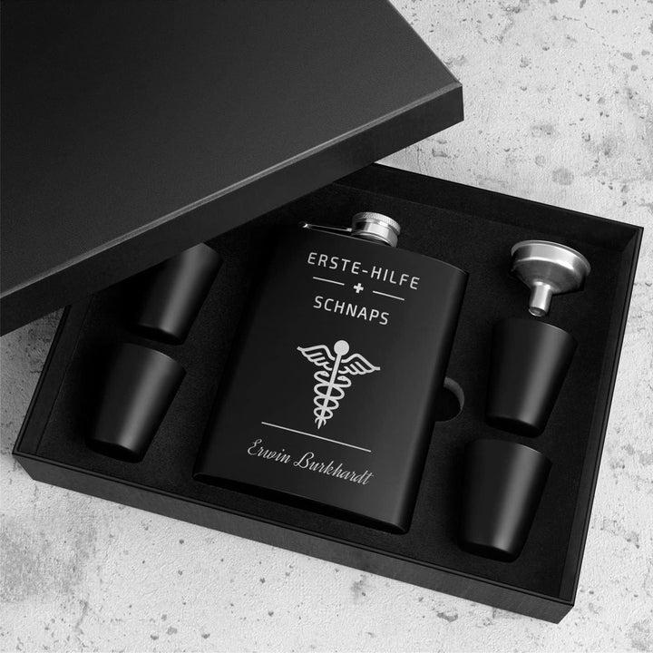 Maverton Flachmann Set 200 ml mit Gravur - Taschenflasche + 4 Schnapsgläsern 20 ml mit Trichter - Br