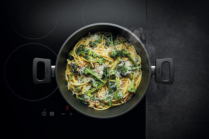 Woll 128ILL Induction Line Gusstopf ø 28 cm, 12 cm hoch, 6.0 Liter mit 2 Seitengriffen inklusiv Sich