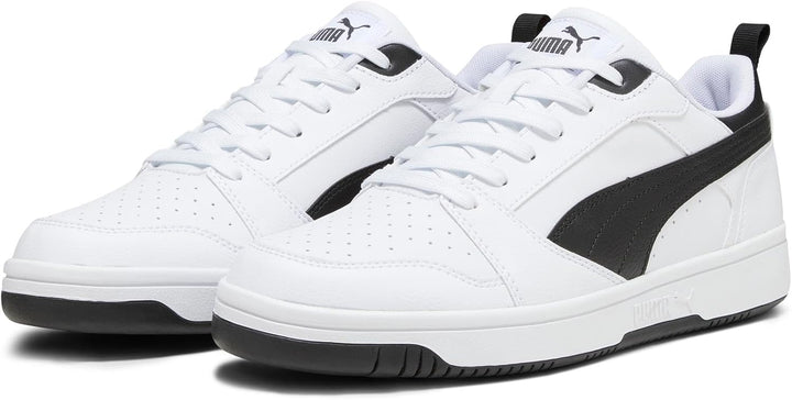 PUMA Herren Rebound V6 Low Leichtathletik-Schuh 47 EU Puma White Puma Black Puma Black, 47 EU Puma W