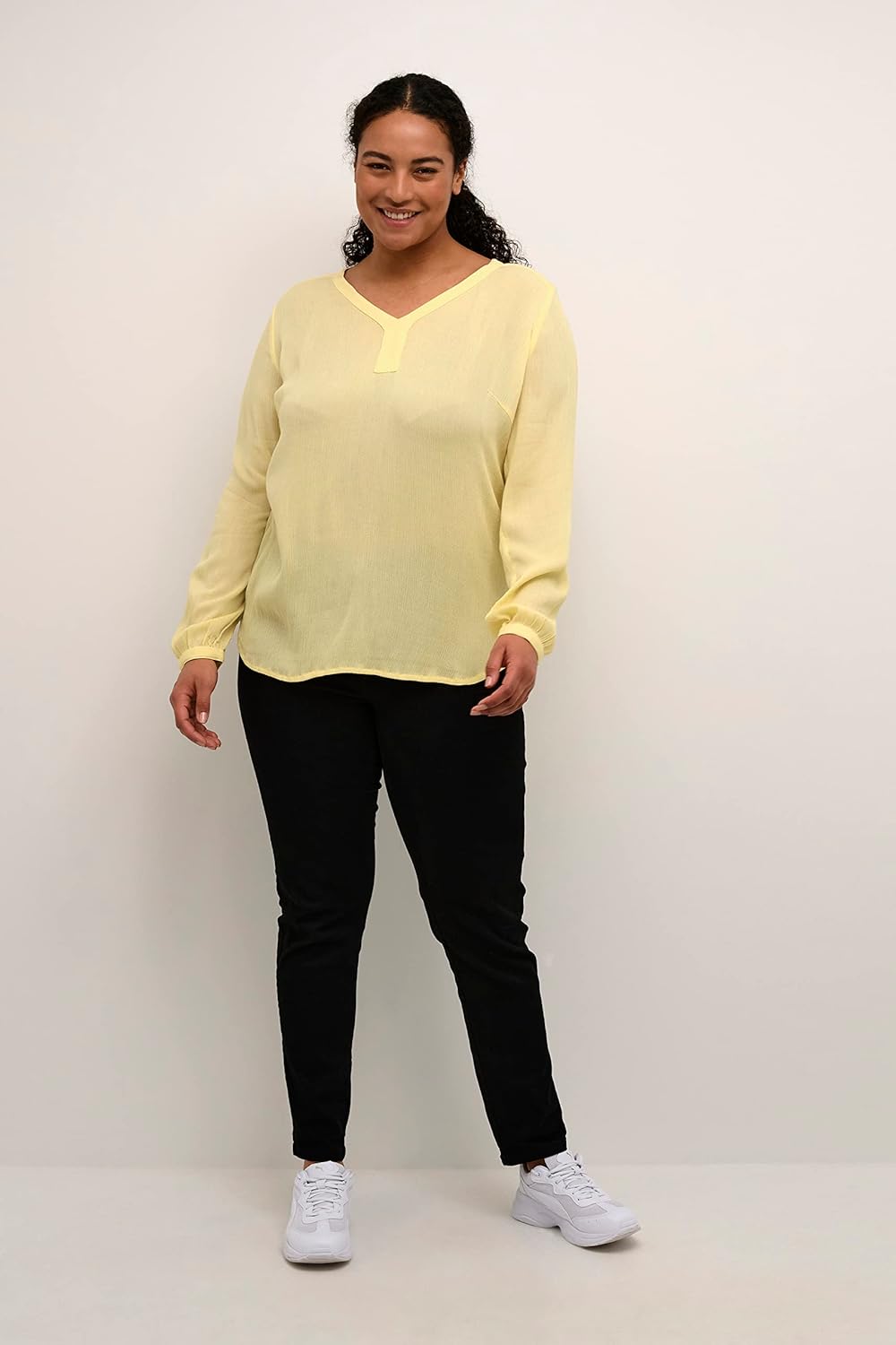 KAFFE CURVE Langarm-Bluse KCami Damen Bluse Langarm V-Ausschnitt Lassig Langarmshirt Grosse Grössen