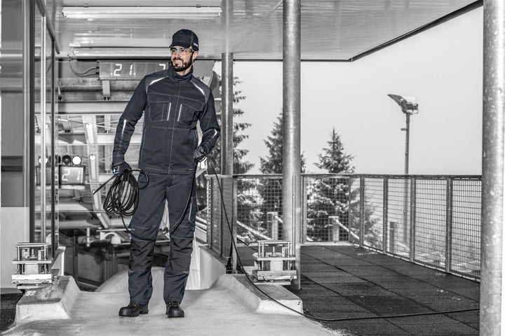 Uvex New Worker Arbeitshose - Schwarze Bundhose mit Kniepolstertaschen - Gr 58
