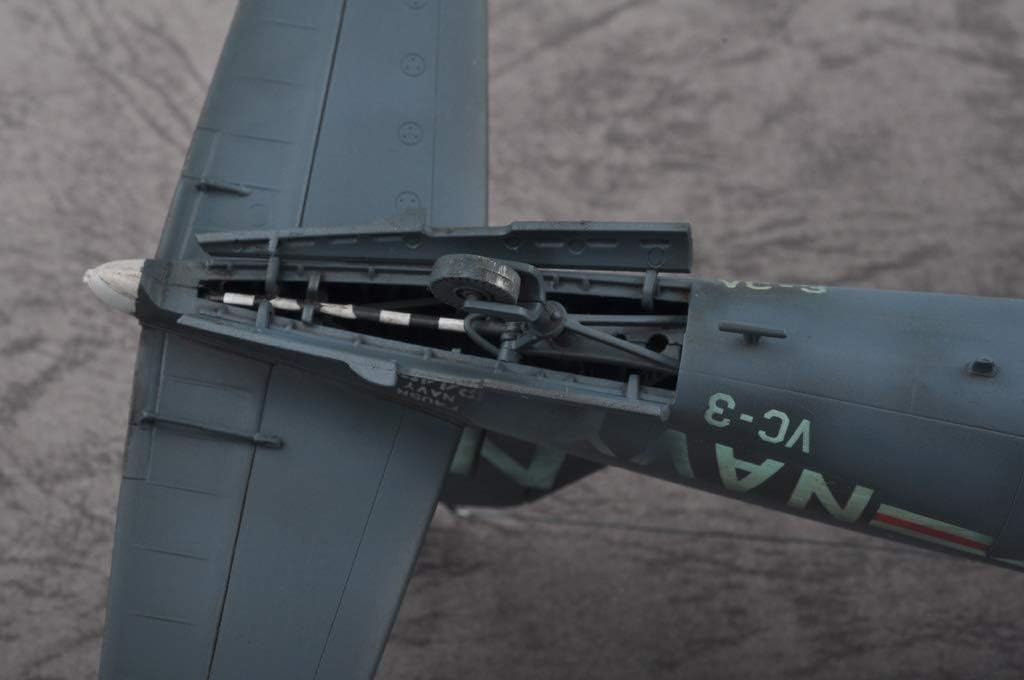 Hobby Boss 80390 - Modellbausatz F4U-5N Corsair Early Version