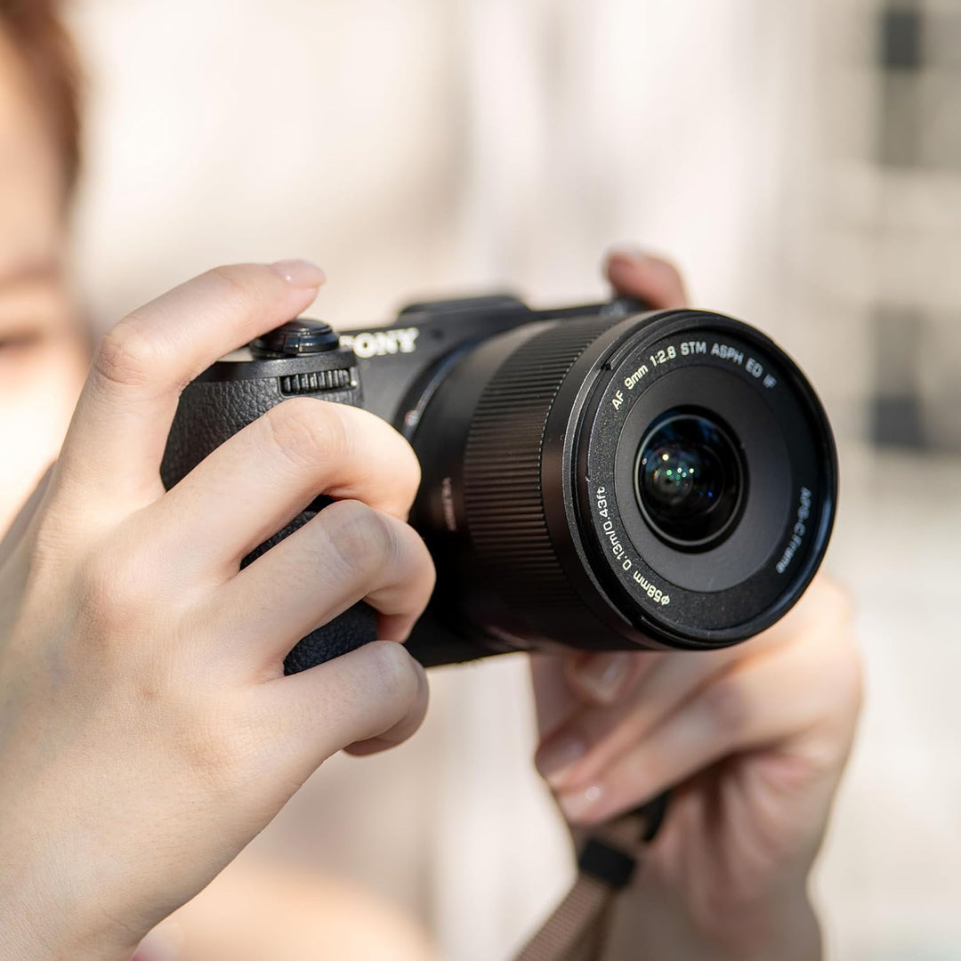 VILTROX 9 mm F2.8 E Objektiv für Sony E, Autofokus Weitwinkel APS-C Prime Objektiv, kompatibel mit S
