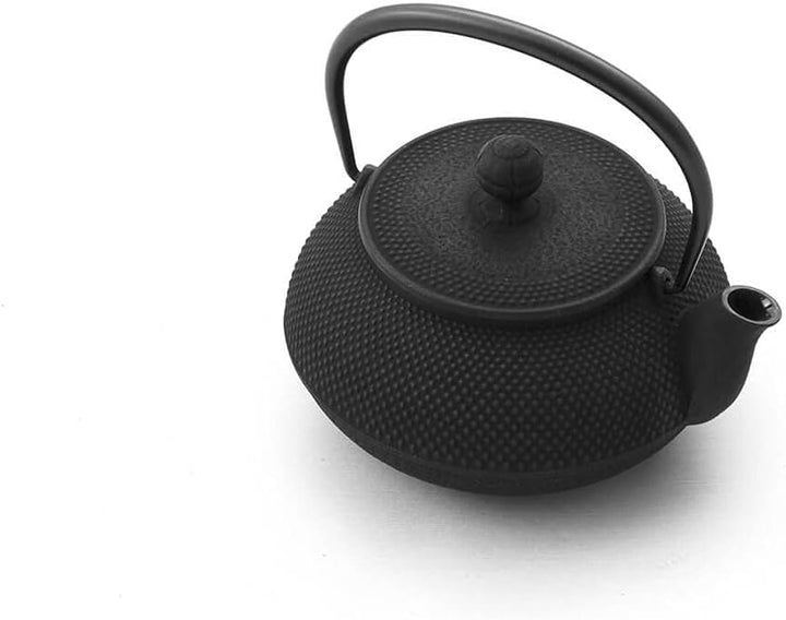 Iwachu Teekanne Gusseisen. Japanische Kyusu Arare, Original, Schwarz 650ml, 0,65 Liter Sieb-Einsatz