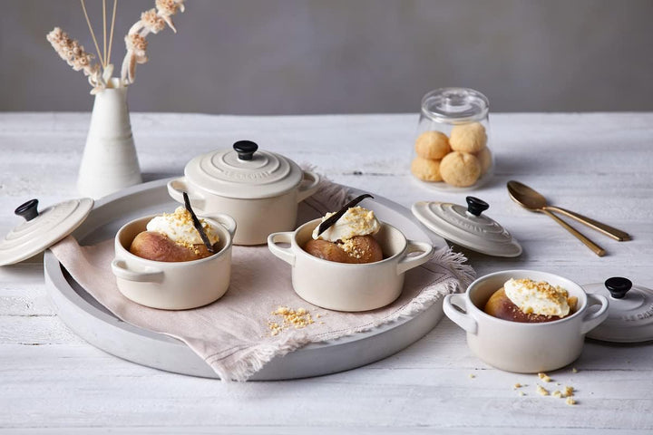 LE CREUSET Mini-Cocotte aus Steinzeug, 200 ml, 10 x 5 cm, Meringue, 71901107160100 Shell Pink, Shell